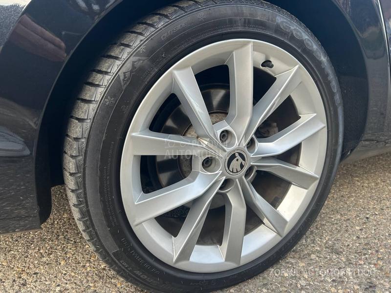 Škoda Superb 2.0TDI iz CH