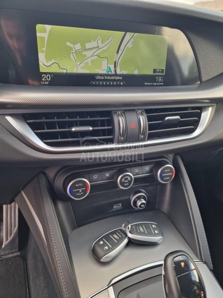 Alfa Romeo Stelvio 2.2D Q4 TURBO SPRINT