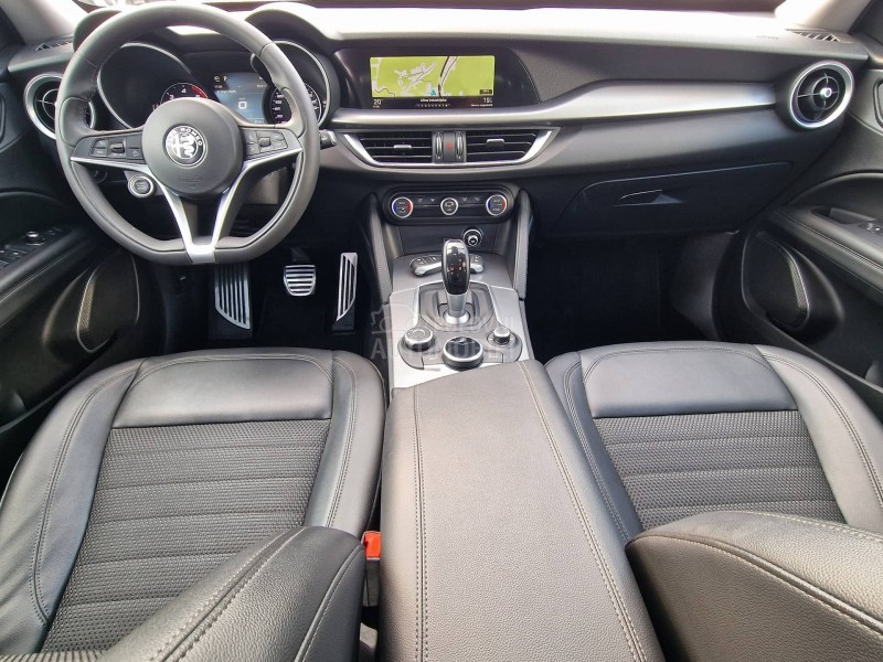 Alfa Romeo Stelvio 2.2D Q4 TURBO SPRINT