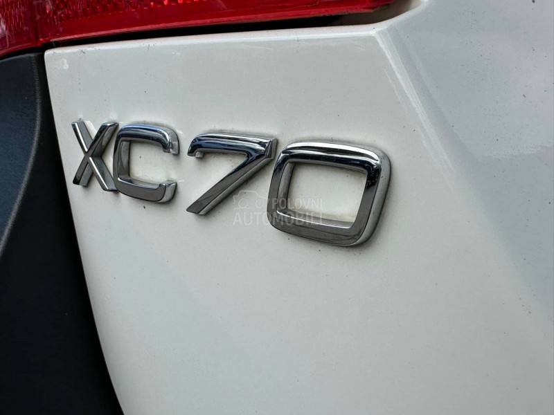 Volvo XC70 2.0D3 MOMENTUM N0V