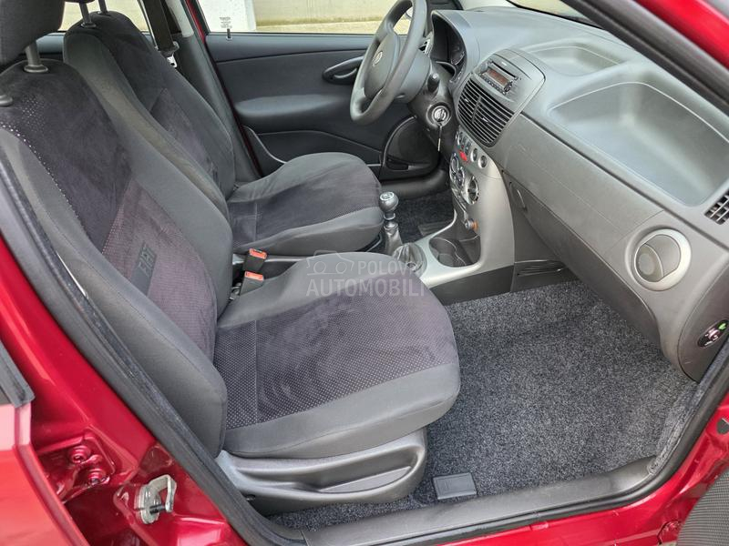 Fiat Punto FABRIČKO STANJE