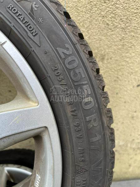 Semperit 205/50 R17 Zimska
