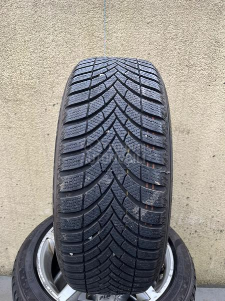 Semperit 205/50 R17 Zimska