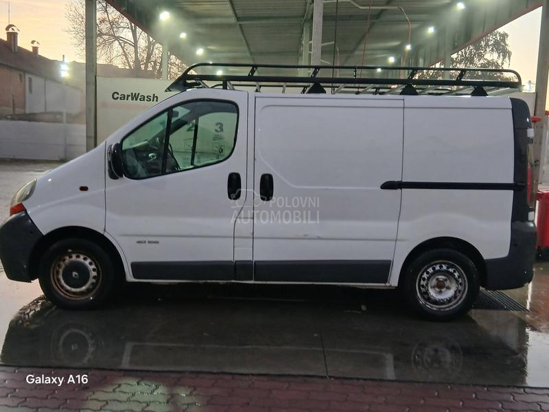 Renault Trafic 