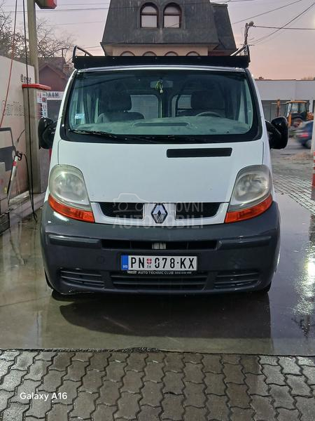 Renault Trafic 