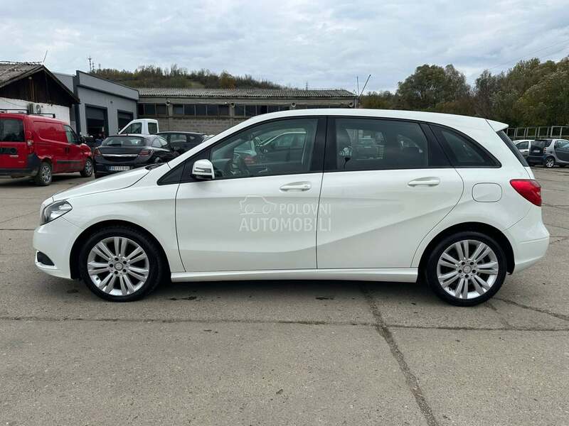 Mercedes Benz B 180 CDI EXECUTIVE N O V