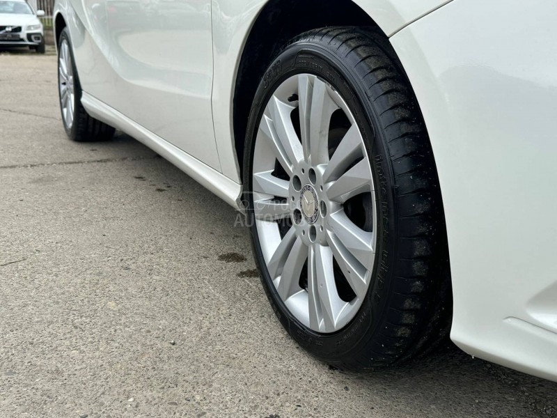 Mercedes Benz B 180 CDI EXECUTIVE N O V