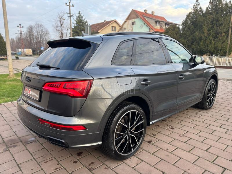 Audi Q5 40TDI S-LINE BLACK