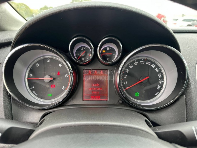 Opel Astra J 1.7CDTI COSMO SPORT