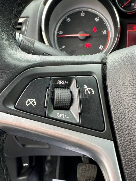 Opel Astra J 1.7CDTI COSMO SPORT