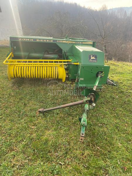 John Deere 342