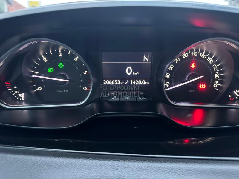 Peugeot 208 1,4hdi AUTOM.ATIK