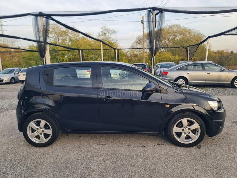 Chevrolet Aveo 