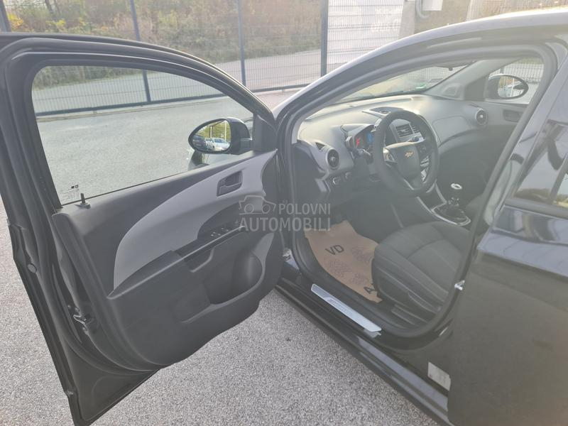 Chevrolet Aveo 
