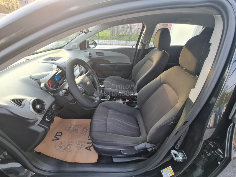 Chevrolet Aveo 