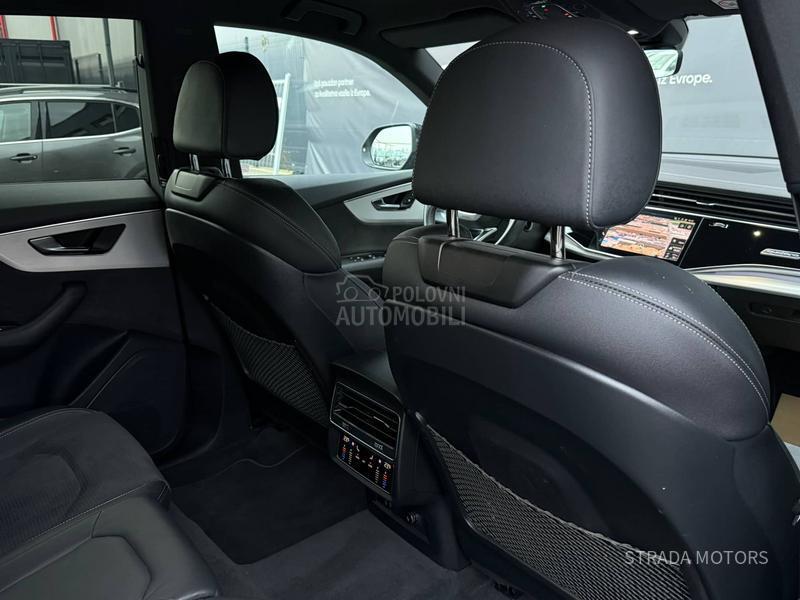 Audi Q8 3XSLINE BLACK EDT