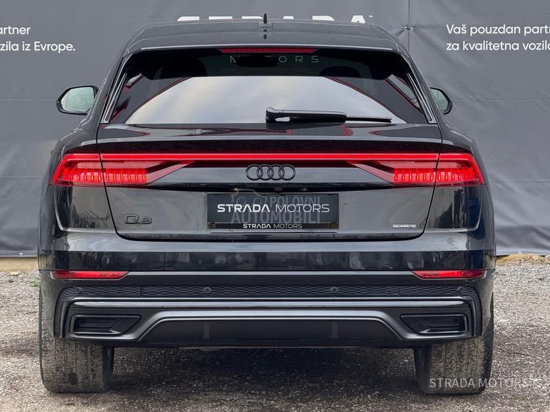 Audi Q8 3XSLINE BLACK EDT