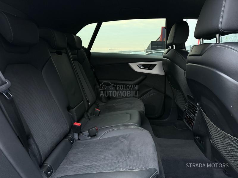 Audi Q8 3XSLINE BLACK EDT