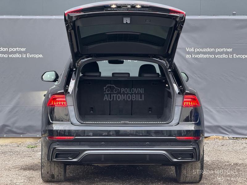 Audi Q8 3XSLINE BLACK EDT