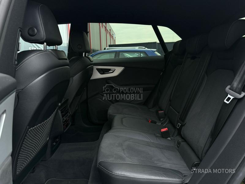 Audi Q8 3XSLINE BLACK EDT