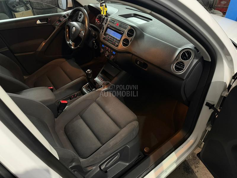 Volkswagen Tiguan R-line 4motion paano