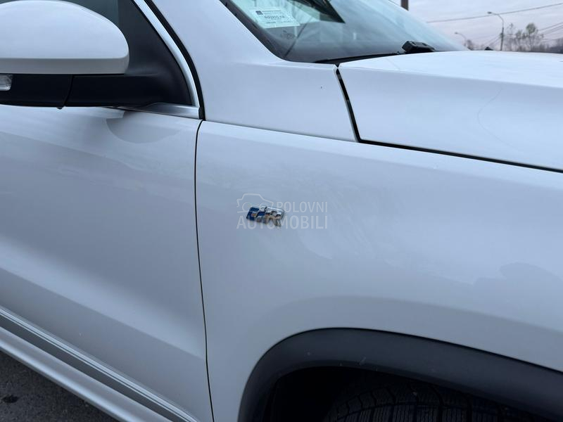 Volkswagen Tiguan R-line 4motion paano