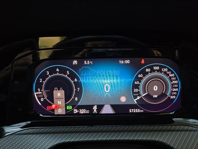 Volkswagen Golf 8 R 4Motion Pano HuD