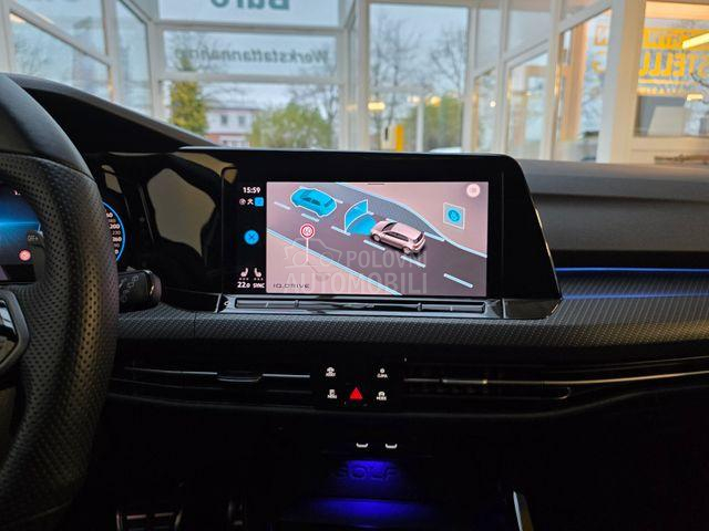 Volkswagen Golf 8 R 4Motion Pano HuD