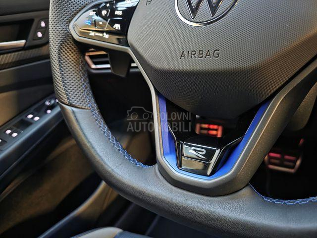 Volkswagen Golf 8 R 4Motion Pano HuD