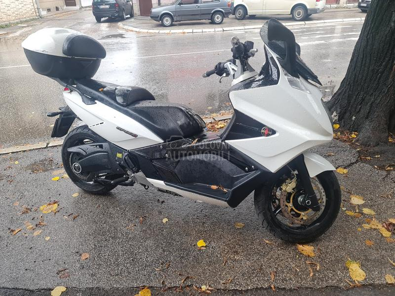 Gilera gp800