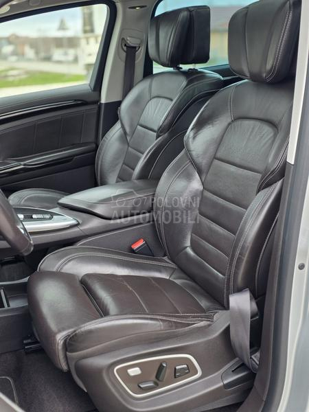 Renault Espace INITIALE//PARIS