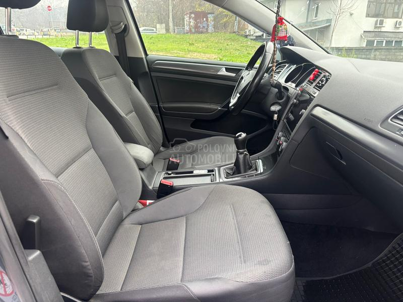 Volkswagen Golf 7 1.4 tgi