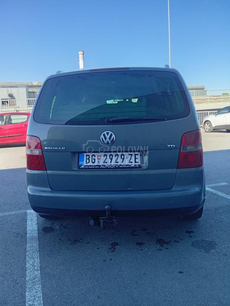 Volkswagen Touran 