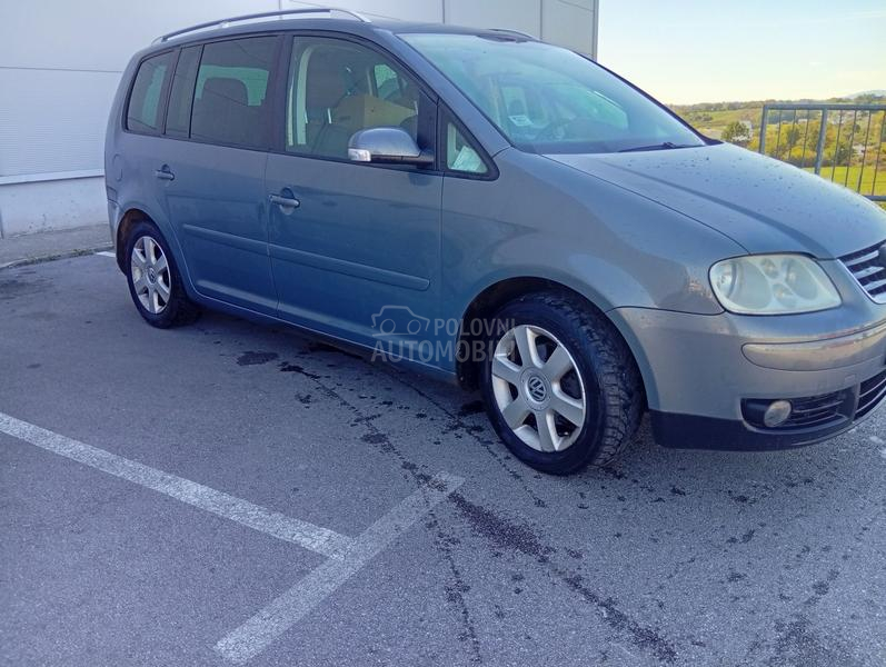 Volkswagen Touran 