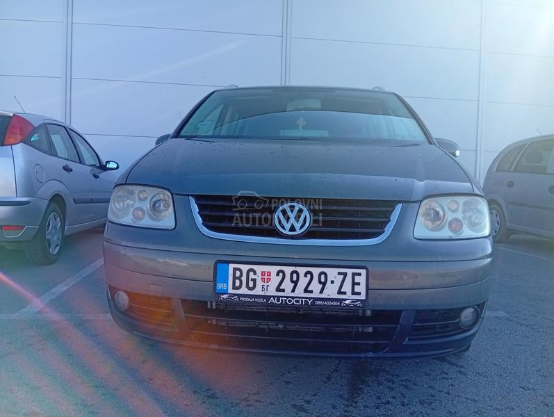 Volkswagen Touran 