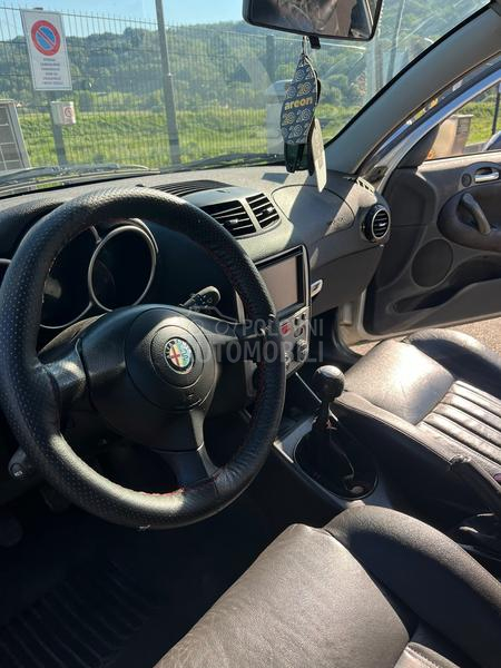 Alfa Romeo 147 