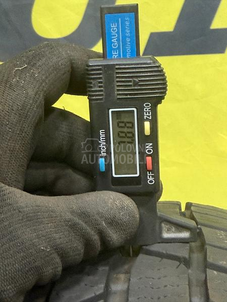 Continental 205/60 R16 Zimska