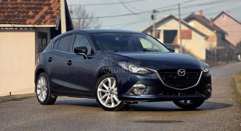 Mazda 3 G-120, BOSE, CH