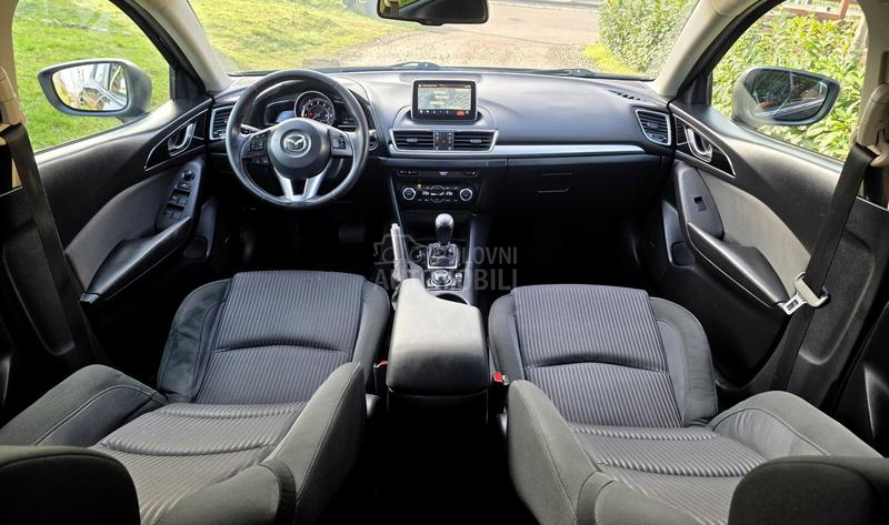 Mazda 3 G-120, BOSE, CH