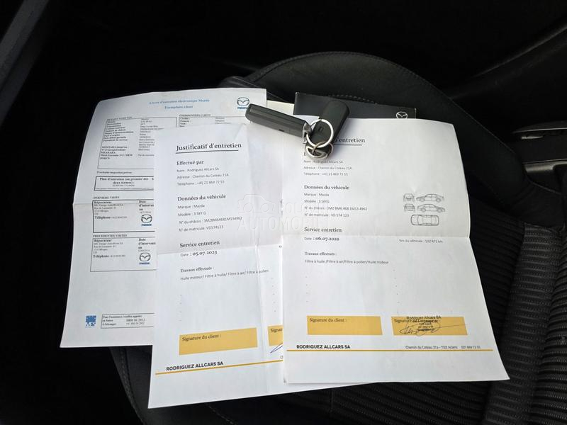 Mazda 3 G-120, BOSE, CH