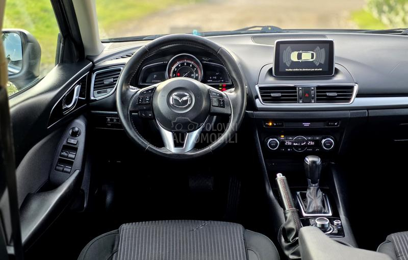 Mazda 3 G-120, BOSE, CH