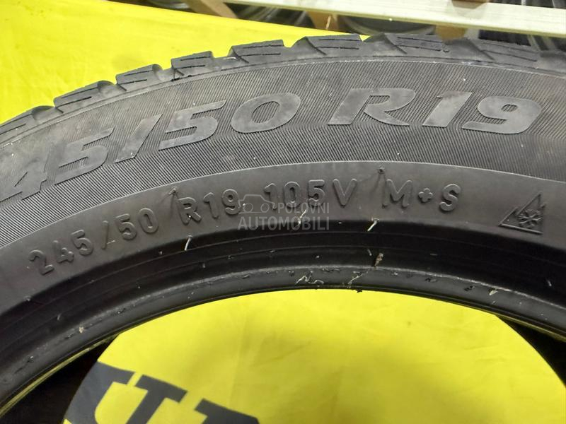 Pirelli 245/50 R19 Zimska