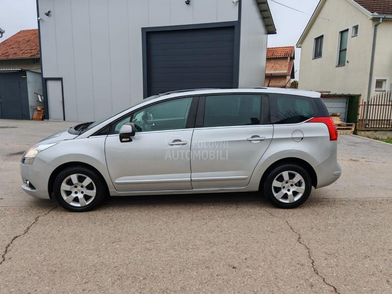 Peugeot 5008 2.0