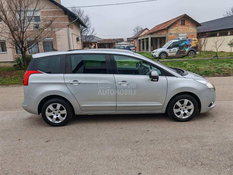 Peugeot 5008 2.0