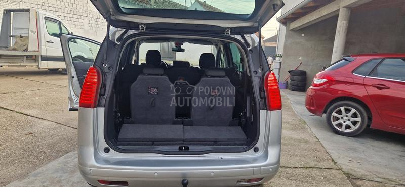 Peugeot 5008 2.0