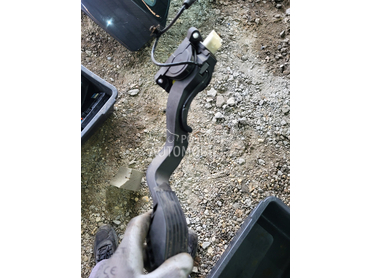 pedala gasa za Citroen C4 od 2004. do 2009. god.