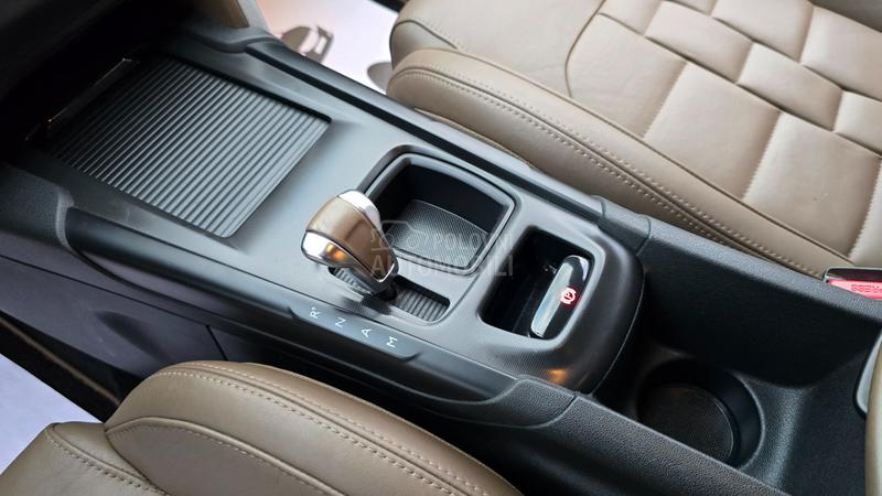 Citroen DS4 1.6 hdi SO CHIC