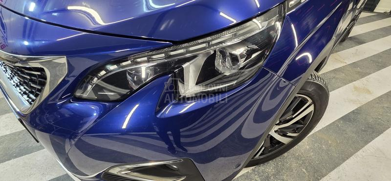 Peugeot 3008 1.5dci allure T.O.P