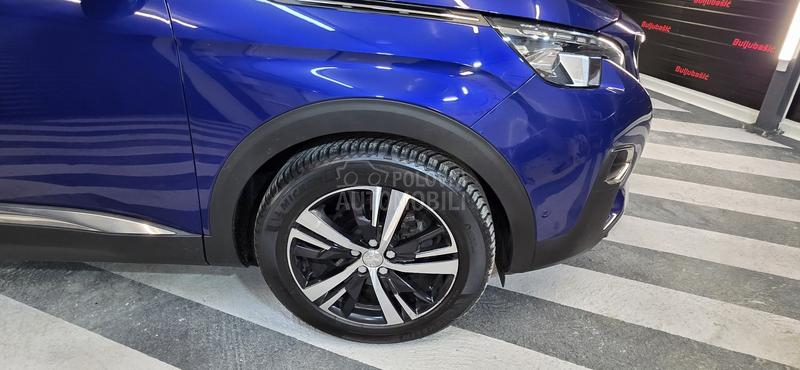 Peugeot 3008 1.5dci allure T.O.P
