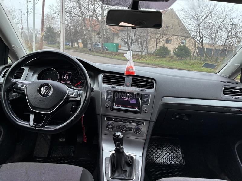 Volkswagen Golf 7 1,2